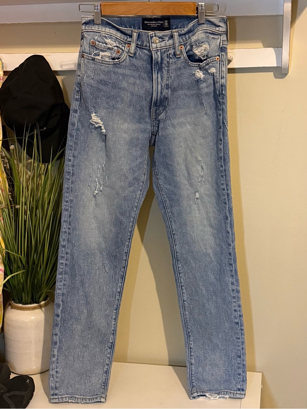 Abercrombie & Fitch Vintage Stretch 90s Slim Jeans Size 29 & 30” Inseam 🔥 EUC